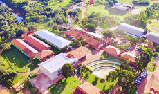 Foto no tamanho 230 pixels de largura por 136 pixels de altura